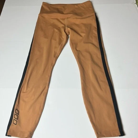 Lorna Jane Chai Arianna Core Ankle Biter
Tight NWT - Picture 7 of 10